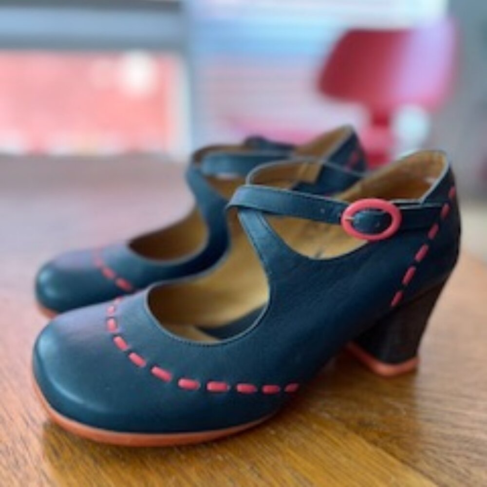 John Fluevog Operetta Malibran Heels – Navy/Orange, Size 6 (Worn Once)
